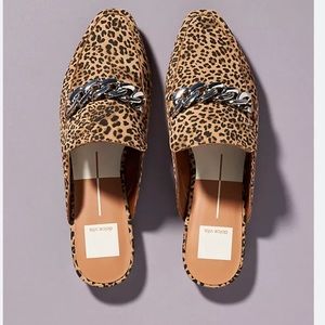 NWOT. DOLCE VITA leopard mules